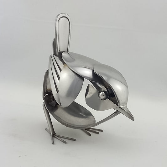 Free-standing cutlery wren